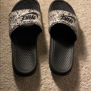 Nike slides